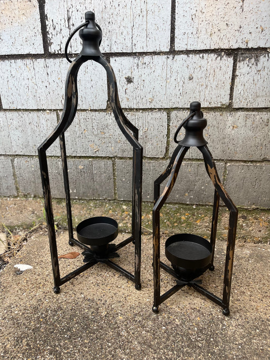 2 Sets (4 Pieces)-- Black Metal Lantern (111B)