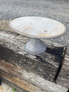 4– Metal & Wood Cake Stand (#1027)