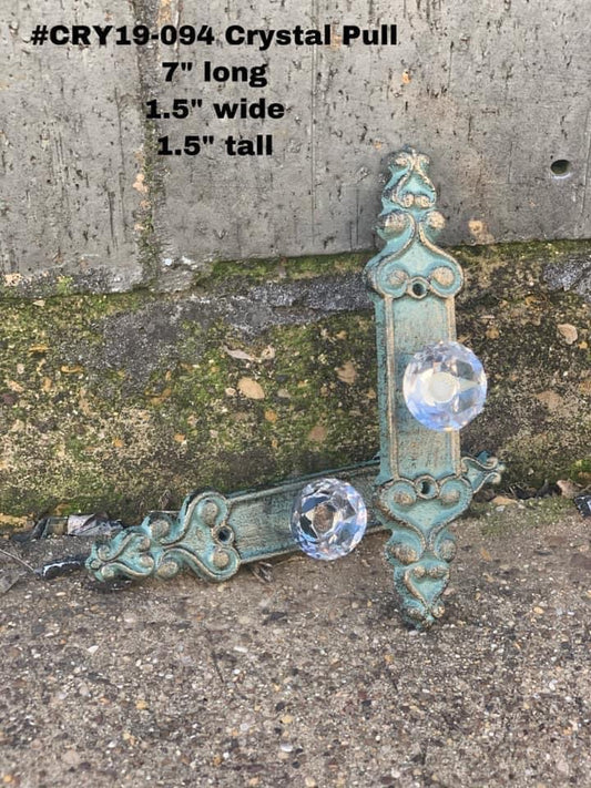 12— Crystal Drawer Pulls (#CRY 19-094)